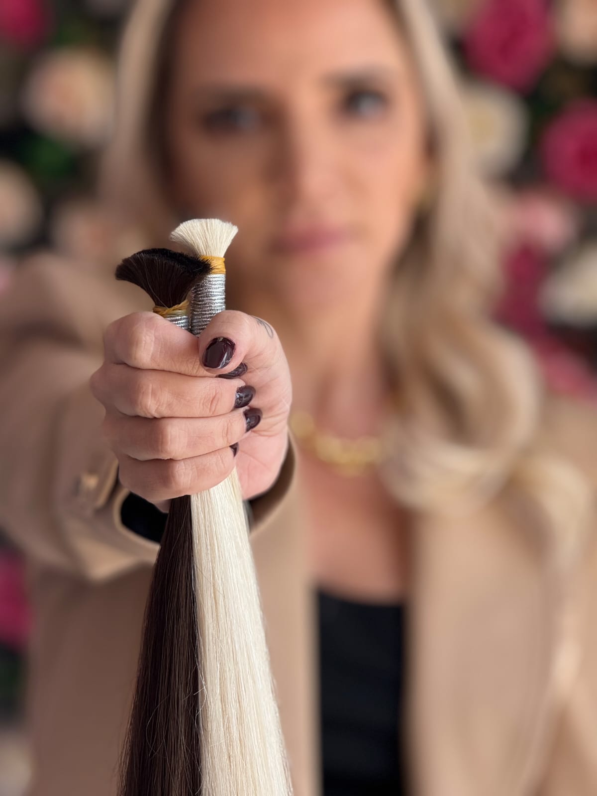 Mega Hair com Fita Adesiva no Cambuí | Casa Rosa Belezaria Campinas Mega Hair com Fita Adesiva no Cambuí | Casa Rosa Belezaria Campinas