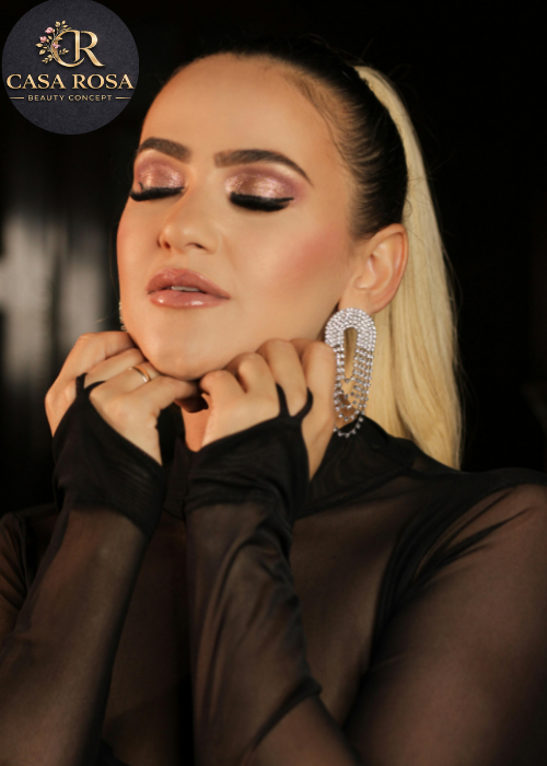 Maquiagem e Penteados